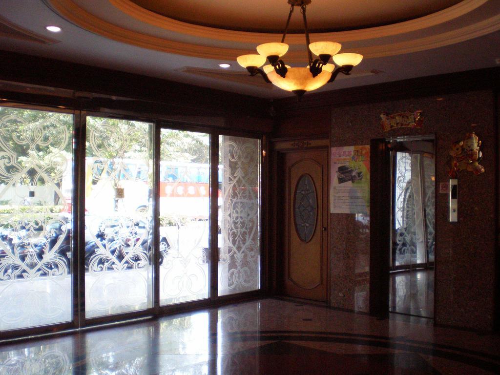 Emperor Hotel Kaohsiung Exterior foto